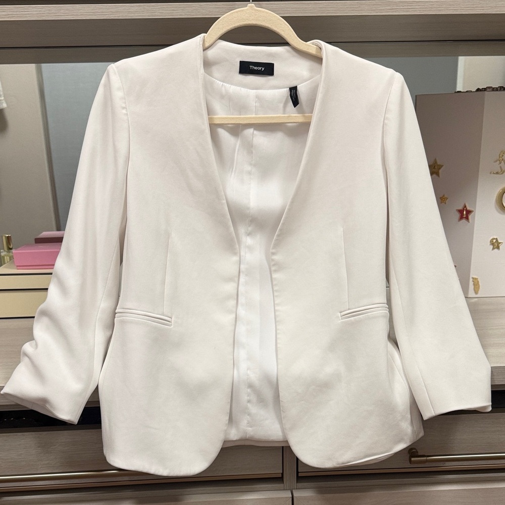 Theory Women's Off-White Blazer